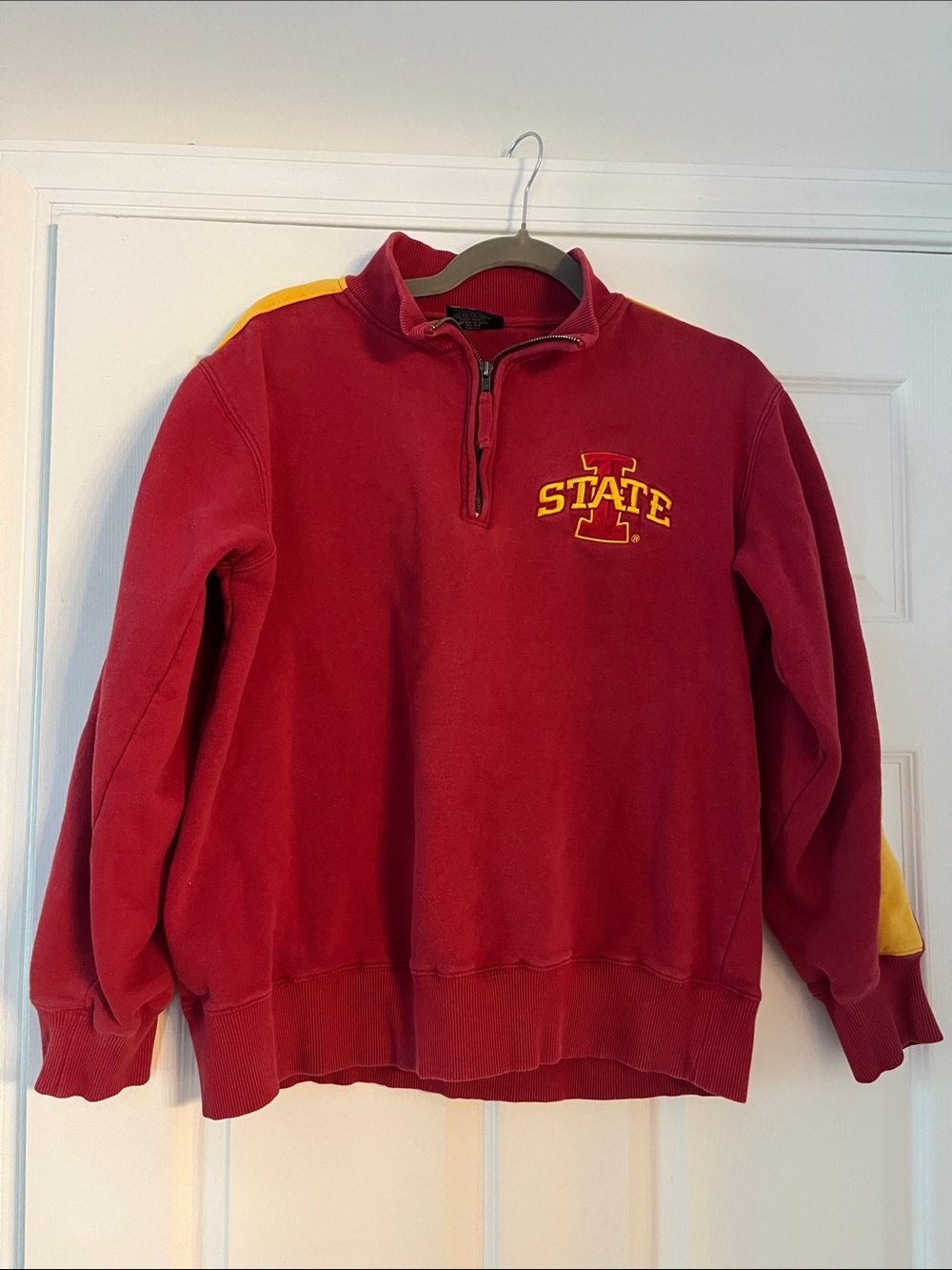 Colosseum Athletics Iowa State Quarter Zip Sweatshirt